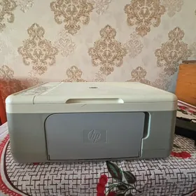 ПРИНТEР HP ЦВЕТНО