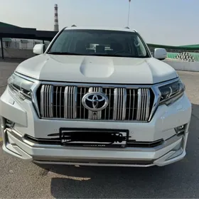 Toyota Land Cruiser Prado 2023