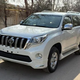 Toyota Land Cruiser Prado 2014