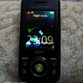 Sony ericsson телефон