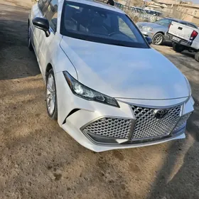 Toyota Avalon 2020