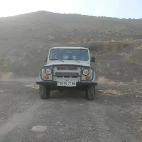 UAZ 469 2003