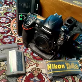 Nikon D4S Body