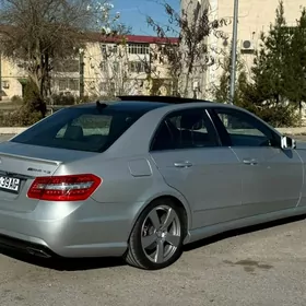 Mercedes-Benz E350 2009