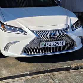 Lexus ES 350 2020