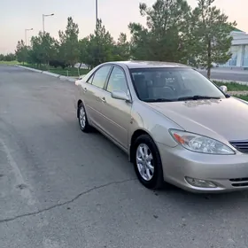 Toyota Camry 2003