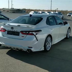 Toyota Camry 2022