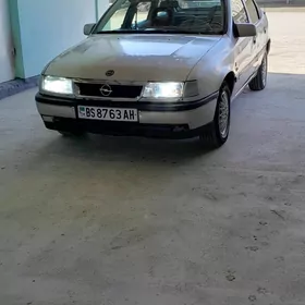 Opel Vectra 1992