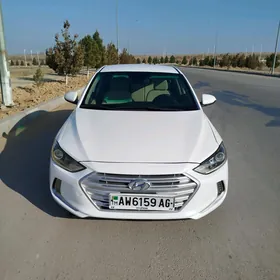 Hyundai Elantra 2018