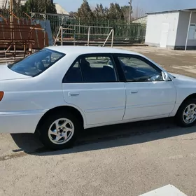 Toyota Corona 1998