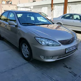 Toyota Camry 2003