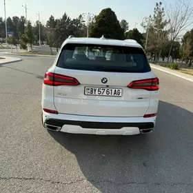 BMW X5 2019