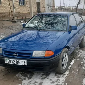 Opel Astra 1992