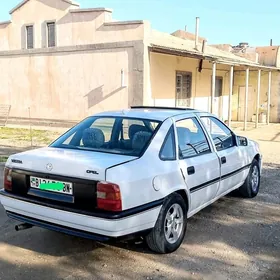 Opel Vectra 1990