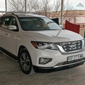 Nissan Pathfinder 2020