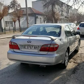 Infiniti I30 2000