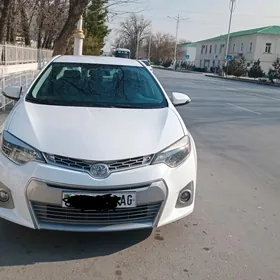 Toyota Corolla 2014