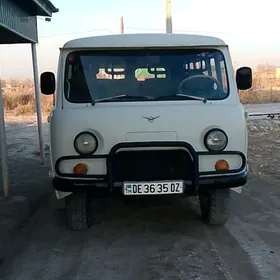 UAZ 2206 2000