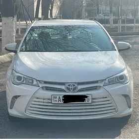 Toyota Camry 2017