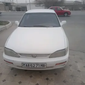 Toyota Camry 1992