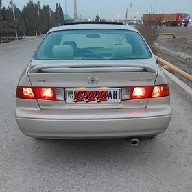 Toyota Camry 1997