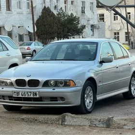 BMW E39 2003