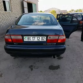 Toyota Carina 1994