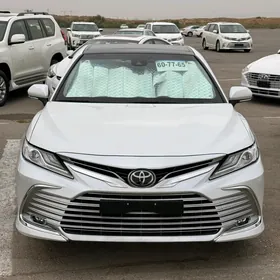 Toyota Camry 2023