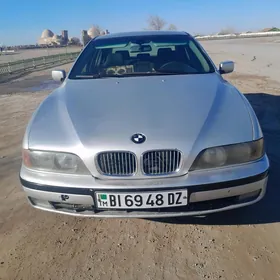 BMW E39 1999