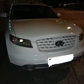 Infiniti FX35 2005