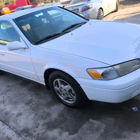 Toyota Camry 1997