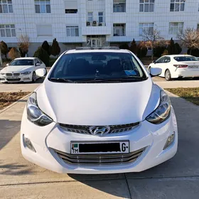 Hyundai Elantra 2012