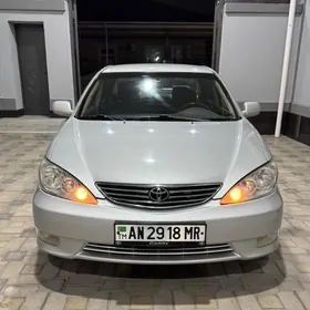 Toyota Camry 2003