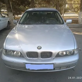 BMW 528 2000