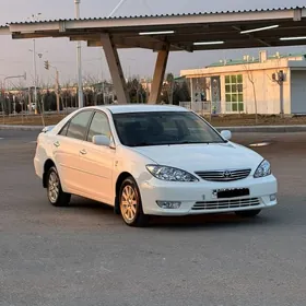 Toyota Camry 2003