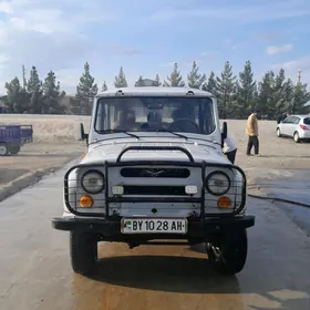 UAZ 469 2002