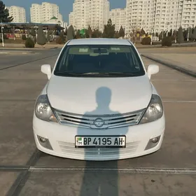 Nissan Versa 2009