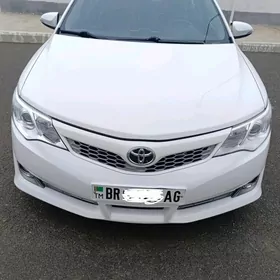 Toyota Camry 2012