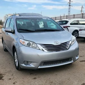 Toyota Sienna 2017