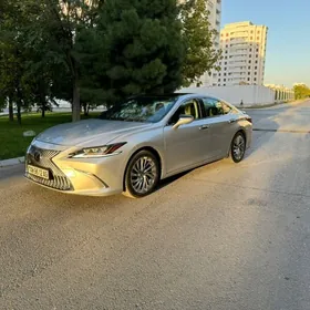 Lexus ES 350 2020