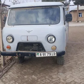 UAZ 452 1992