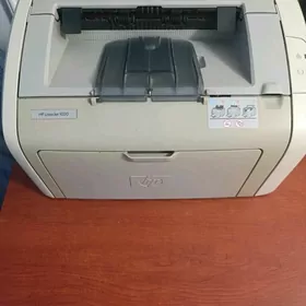 printer HP LaserJet 1020