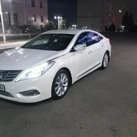 Hyundai Azera 2012