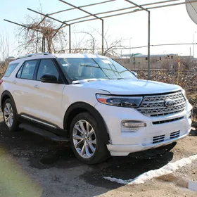 Ford Explorer 2022