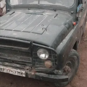 UAZ 469 1996