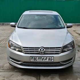 Volkswagen Passat 2012