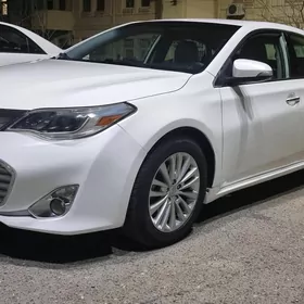 Toyota Avalon 2013