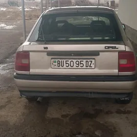 Opel Vectra 1992