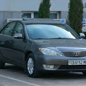 Toyota Camry 2005