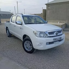 Toyota Hilux 2010